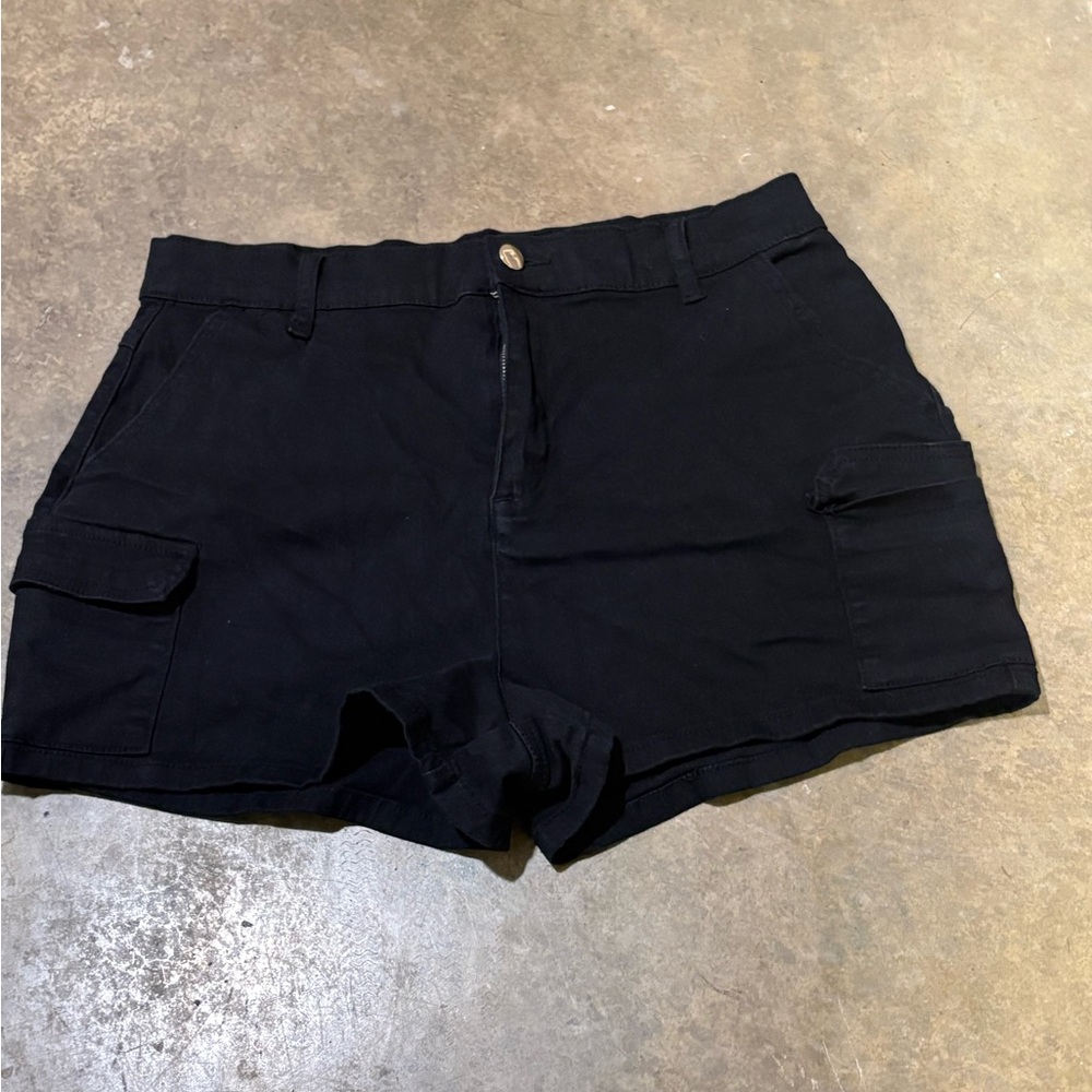 Almost Famous Black Cargo Shorts for Women